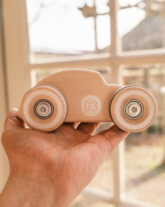 Chunkies No. 03 – Wooden Toy Car "The Bug" (Natural)